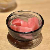 【大阪・中津】良心的な価格で熟成江戸前鮨が味わえる「鮨 あまと」