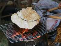 เที่ยวตลาดแลกเบี้ย วัดราชบัลลังก์