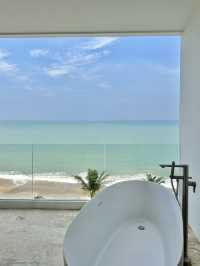 โรงแรมริมหาดขนอม วิวทะเลทุกห้อง