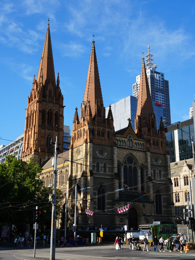 澳洲Flinder Street Station，墨爾本現存最古老的火車站，最佳出片地！🤩🎬