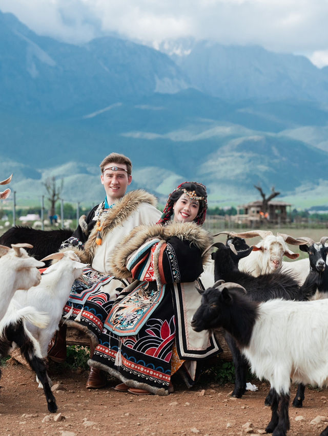 Tibetan Traditional Clothing One day Itinerary 