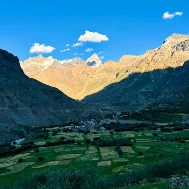 🏔️ Hidden Beauty of the Himalayas – Untouched Paradise 🌿
