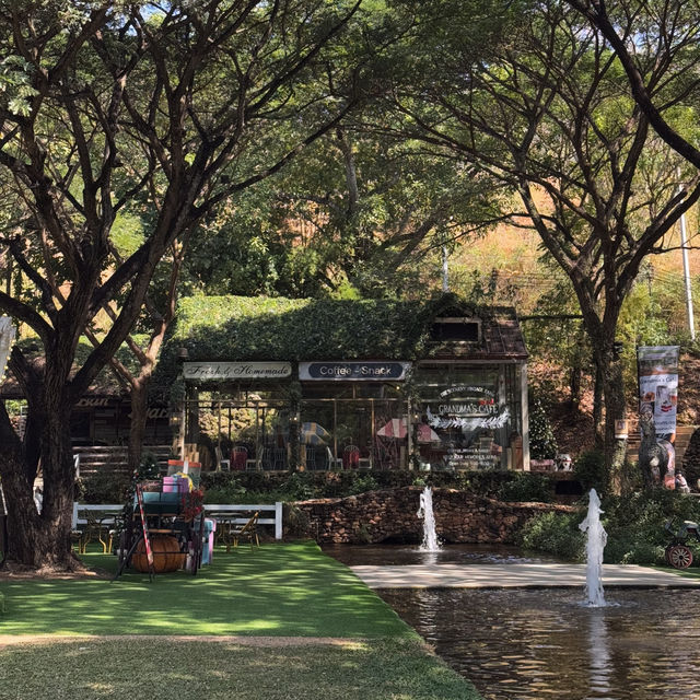 จุดเช็คอินฟาร์มแกะสุดฮอต Vibes ดีต่อใจ ณ สวนผึ้ง 🍃