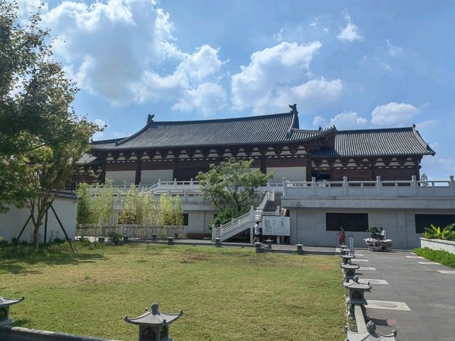 Deshou Palace