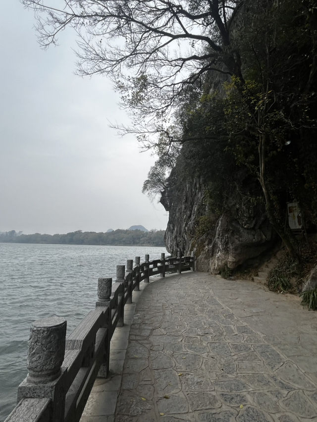 **親遊桂林象鼻山：大自然嘅鬼斧神工！** 🌄