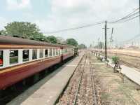 Hua Lamphong to Ayutthaya – A Nostalgic Train Ride