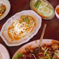 กินหอยใหญ่ที่สุราษฎร์กัน