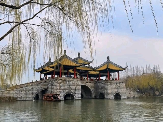 煙花三月下揚州，江南必遊瘦西湖 Slender West Lake