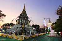 นมัสการพระธาตุเจดีย์ วัดเจดีย์คีรีวิหาร