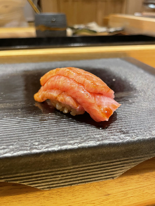 《刺身壽司加鐵板燒》值回票價