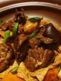 A Taste of Luxury at God of Braised Pot, Guangzhou