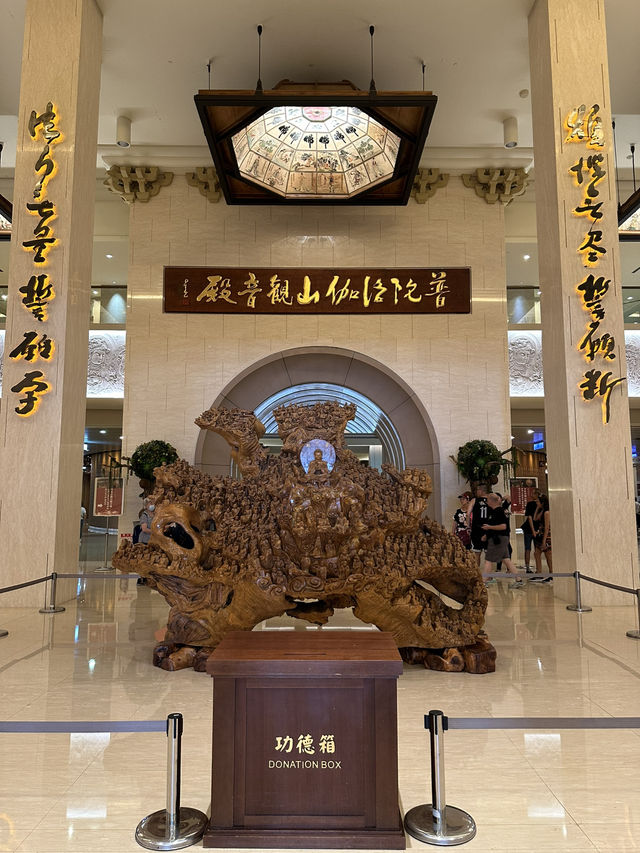 Spirituality Meets Splendor at FoGuang Shan🙏