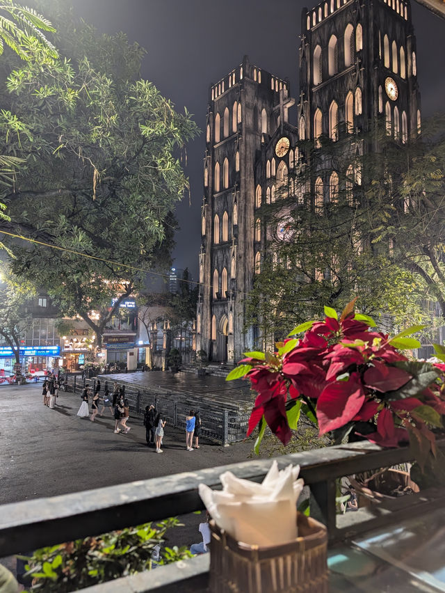 🇻🇳 St. Joseph’s Cathedral in Hanoi: Gothic Serenity Amid Scooters and Street Noise ⛪️