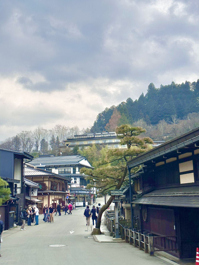 🇯🇵 飛驒高山市漂亮老街和小食