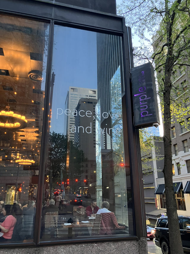 시애틀의 분위기 좋은 맛집, Purple Cafe & Wine bar