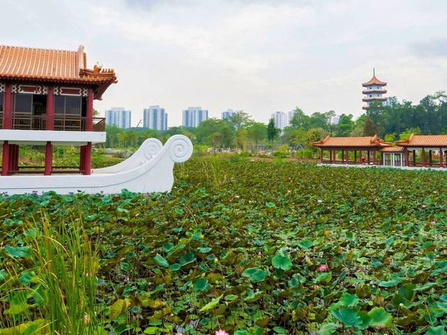 🏯 Step into Ancient China: A Day at Chinese Garden, Singapore  