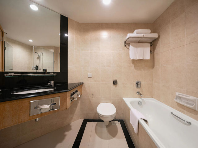 “The Grand Pacific Hotel Singapore: WhereClassic Comfort in the Heart of the City”