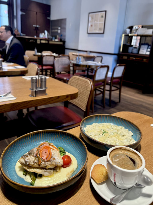 悠閒法國巴黎小館午餐🇫🇷🍴