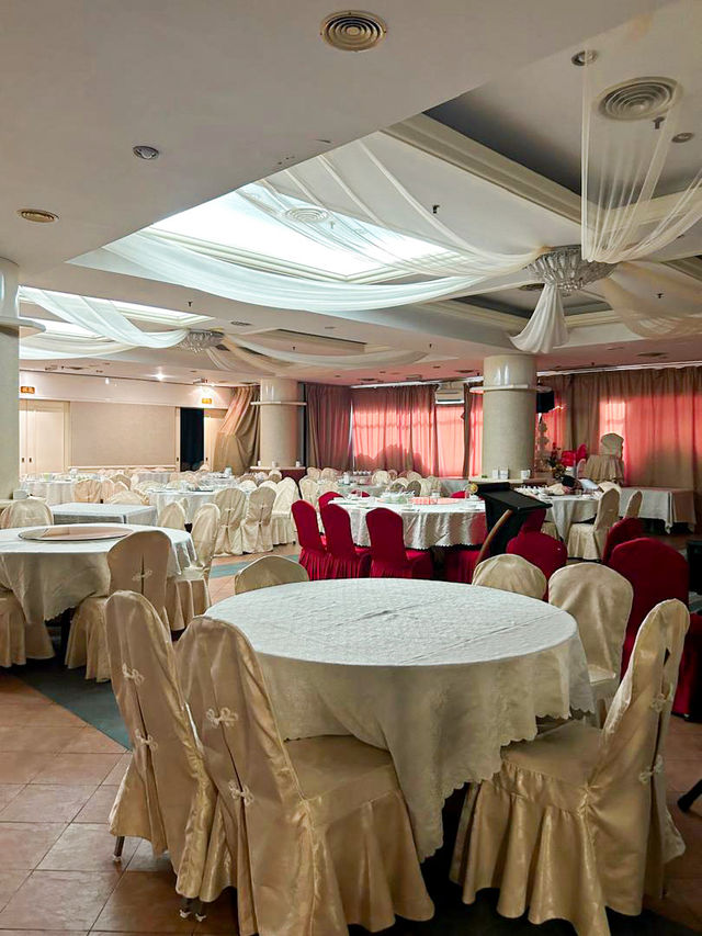 Chinese restaurant inside Cititel Penang