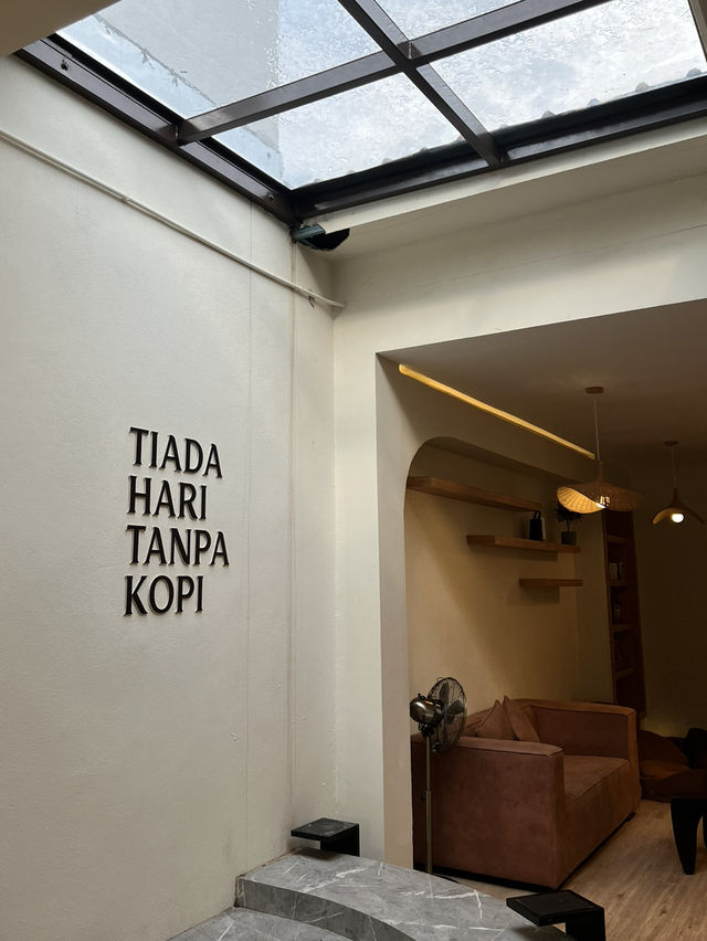 Kopi Saigon: The Town’s Best-Kept Brew☕️