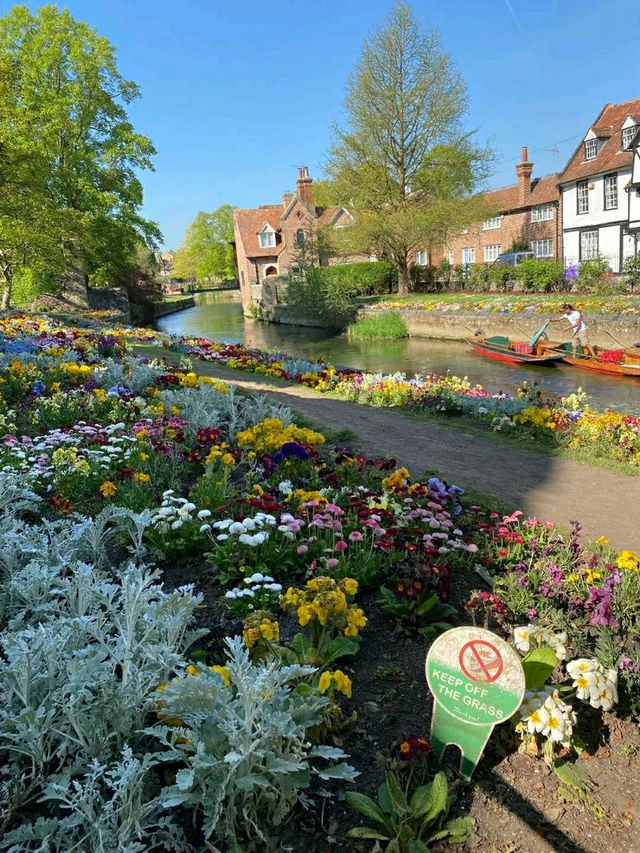 Dane John Gardens – Canterbury’s Historic Green Gem