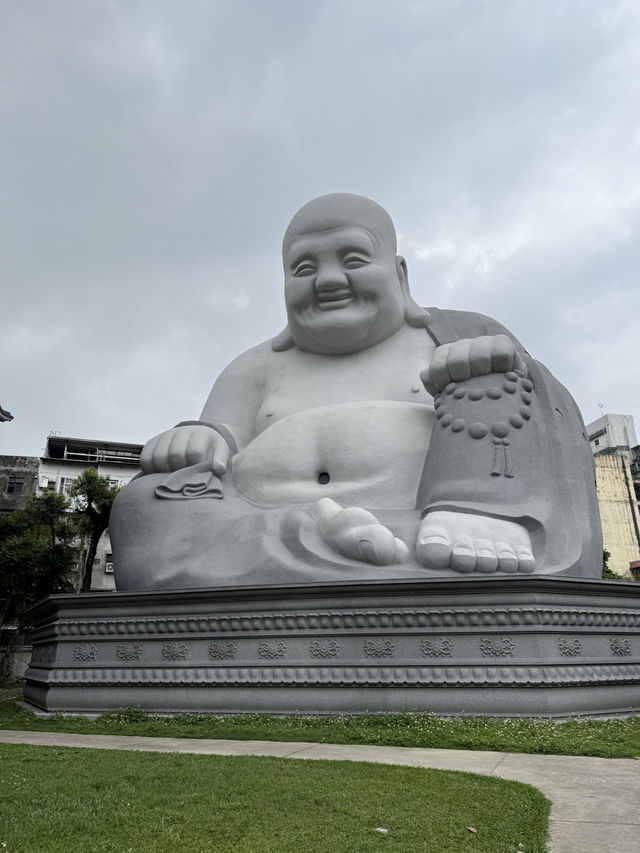 【台湾/台中】巨大な仏像⁉︎ 宝覚寺
