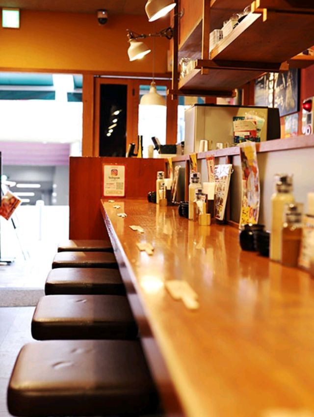 [🇯🇵松山] ごいち– 鶏料理専門店で味わう、ボリューム満点の唐揚げ定食 