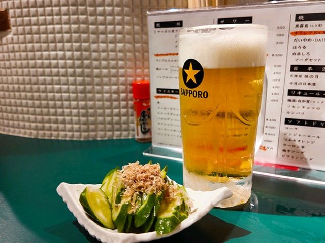 🍶 [🇯🇵福岡] 昼から楽しめる！天神南の人気居酒屋「食堂うめぼし 天神南」