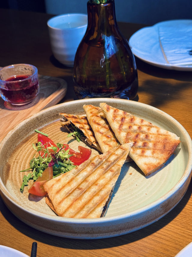 【深圳素食推薦】慶春樸門：不只健康，還超有味道的藝術料理體驗 🥢🌱