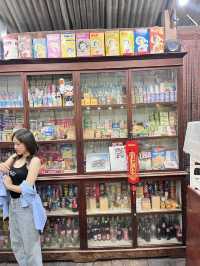คาเฟ่ “โต๊ะกัง” สกลนคร