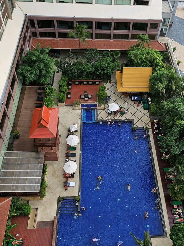🏞️ Chatrium Riverside Bangkok – Where City Buzz Meets Riverside Bliss