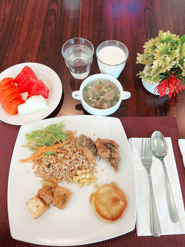 Delightful Mornings at Onang-Onang Restaurant, Khas Parapat