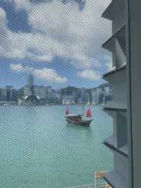 Museum of Art & scenic views of Hong Kong skyline