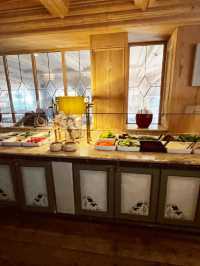 Restaurant Julen – Traditional Swiss Dining with a Cozy Alpine Vibe