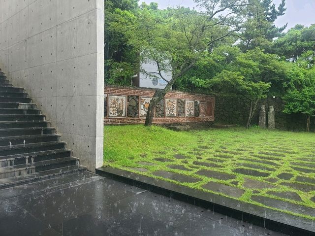 제주도 본태박물관 (안도타다오, 쿠사마야요이, 백남준, 나라요시토모)