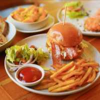 A Taste of Vibrant Flavors and Coastal Charm