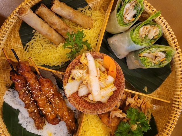 Recommended feast in Danang at Bep Cuon