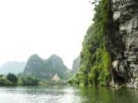 Trang An - A peaceful ride through time and limestone ⛵