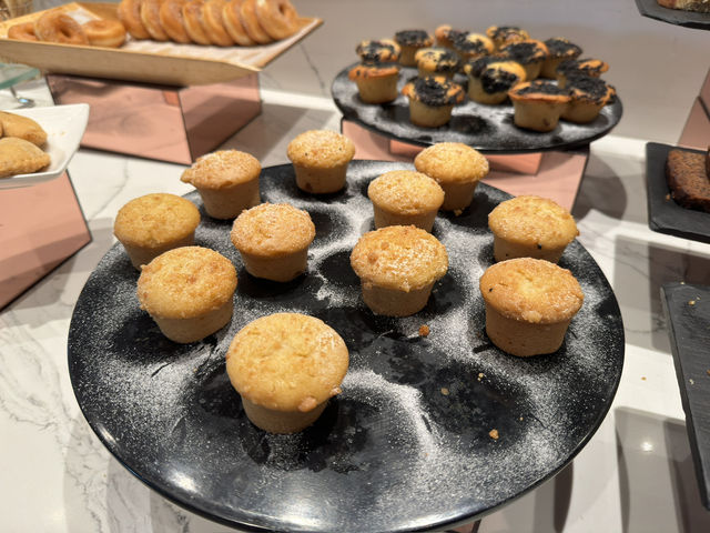 🍽️ Breakfast Delight at Café 168, G Hotel Gurney