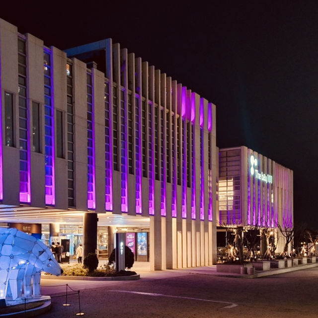 The Bay 101, Busan: A Trendy Hub for Night Views and Dining