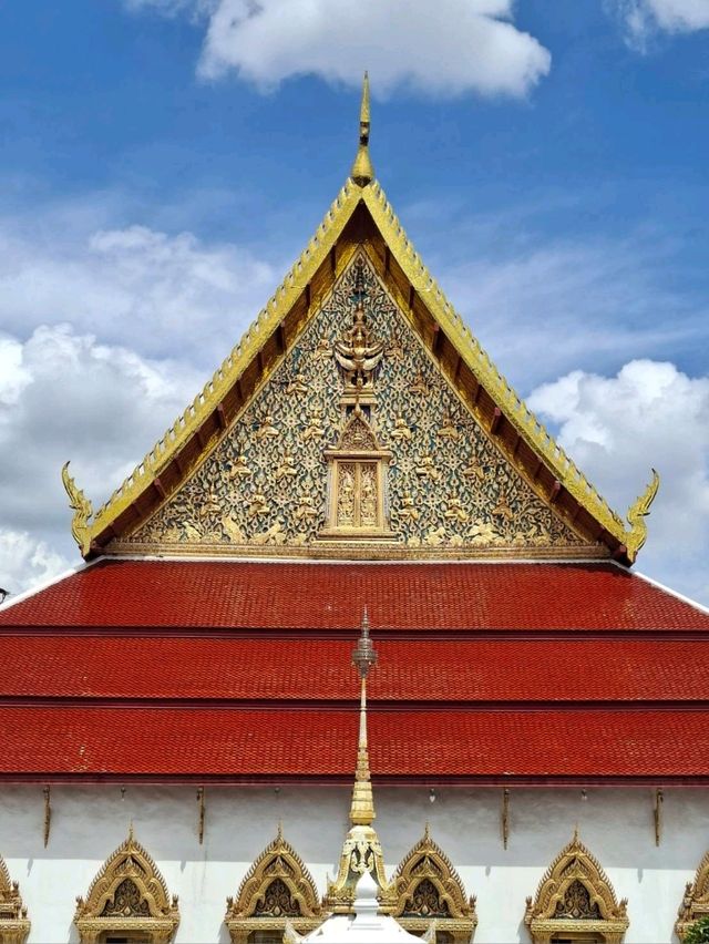 ชมวัดพระแก้วและวัดชนะสงคราม✨️