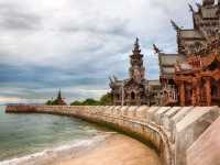 ปราสาทสัจธรรม