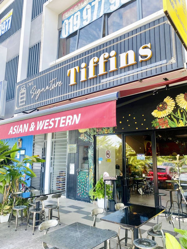 Asian & Western cafe 🌈