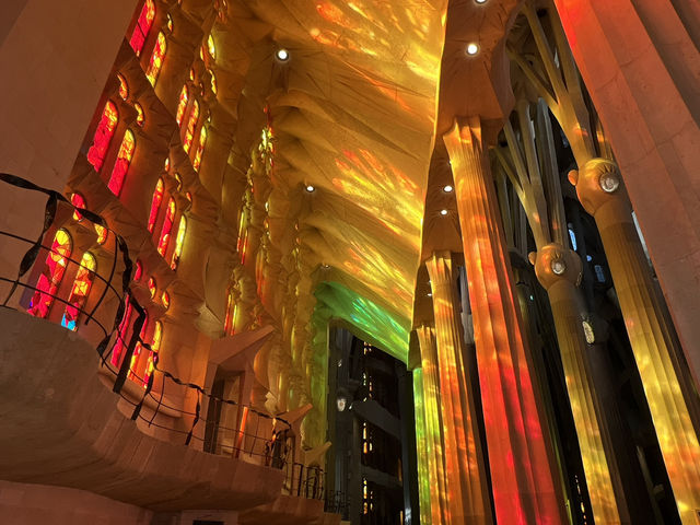 Sagrada Família – Barcelona’s Iconic Masterpiece 🇪🇸⛪