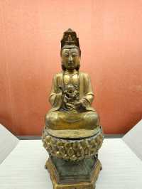 台北故宮展〔慈悲與智慧〕，展現宗教雕塑藝術