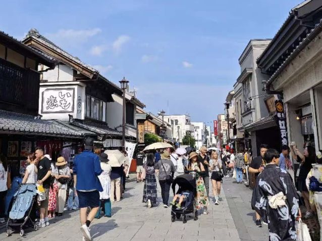Ditch Tokyo Crowds: Discover Edo-Era Charm in Kawagoe! 🏮🚃