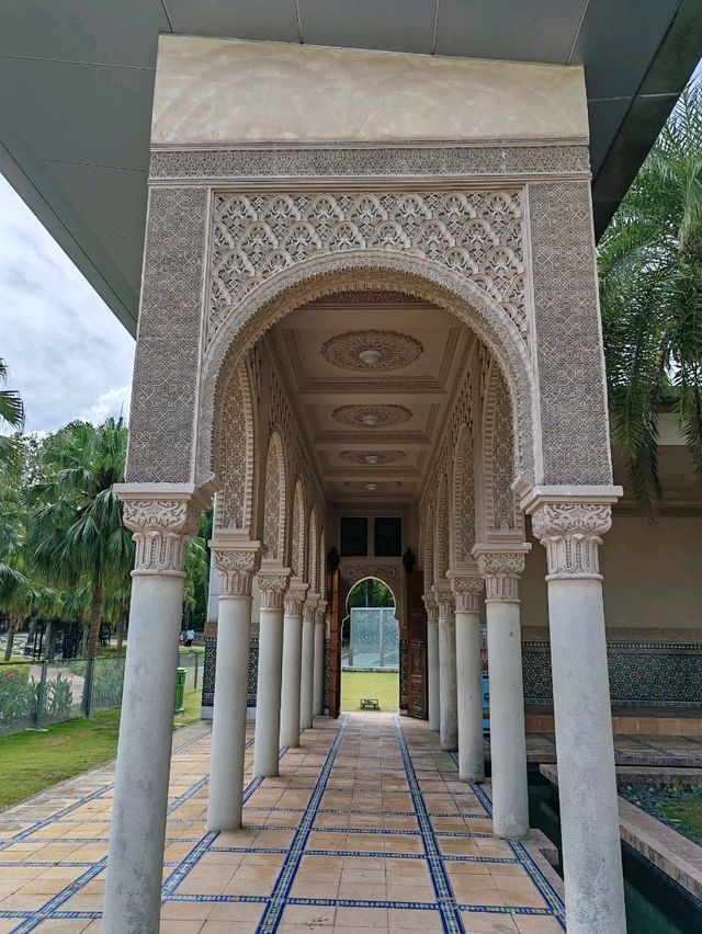 Lost in Astaka Morocco, Putrajaya