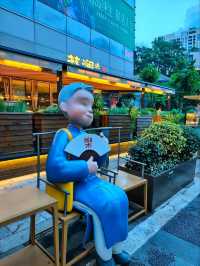 ✨ “Urban Stroll: Madang Road’s Hidden Charm”