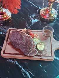邊食晚飯邊聽音樂會