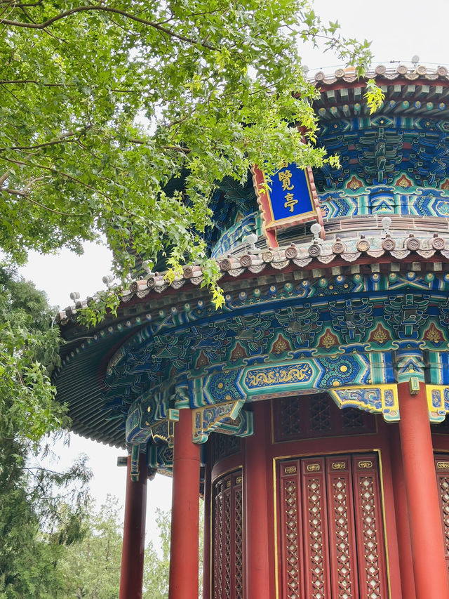 สวนจิ่งซาน(Jingshan Park)จุดชมวิวพระราชวังต้องห้าม